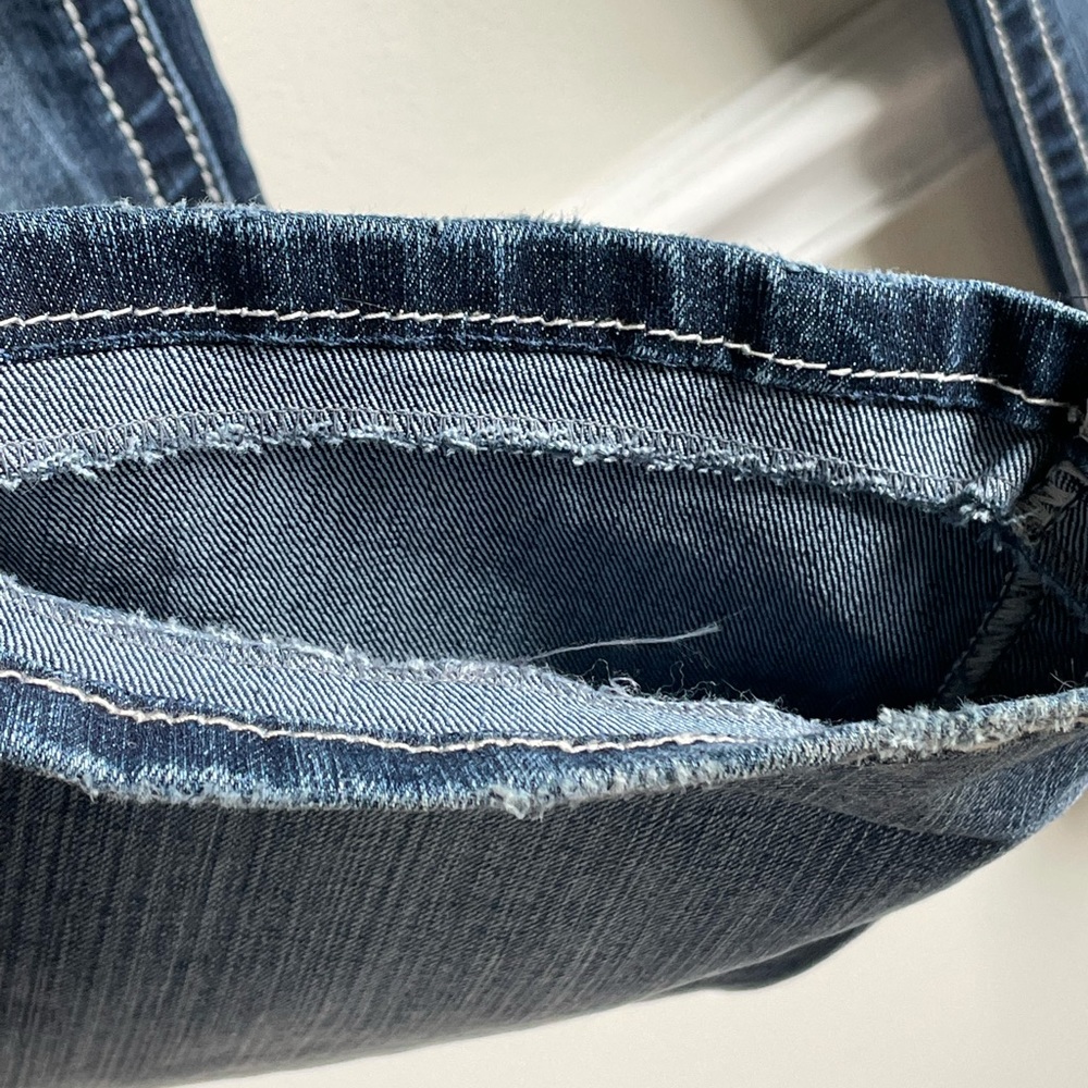 Miss Me Jeans - Picture 4 of 8